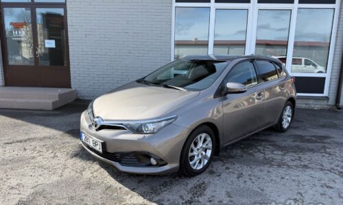 Toyota Auris 1.6 97kW